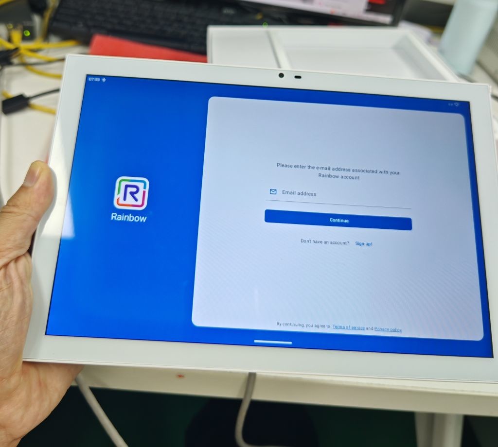 White Color 10 inch Android Wall Mount Touch Tablet RJ45 Power Over Ethernet with LED Light bar Temperature Sensor Multi ports