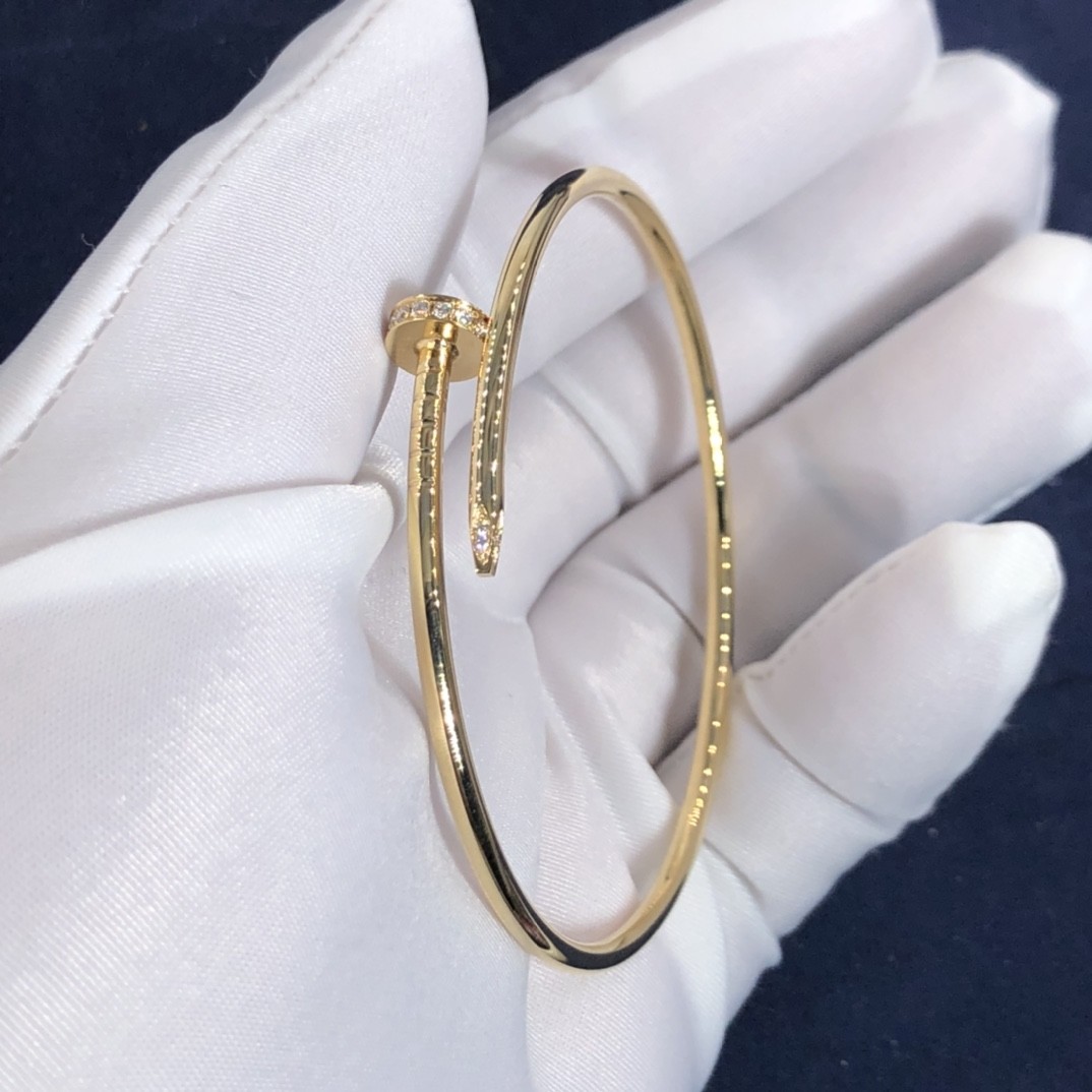 Elegant Car Tier 18k Gold Juste Un Clou Bracelet Small Model Natural Diamonds