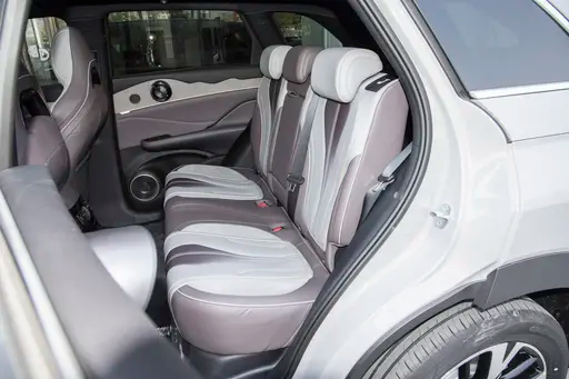 BYD Frigate 07 Energy Hybrid Electric Car PHEV 5-Door 5-Seat SUV with ESC and Macpherson Front Suspension Max Speed 180km/h