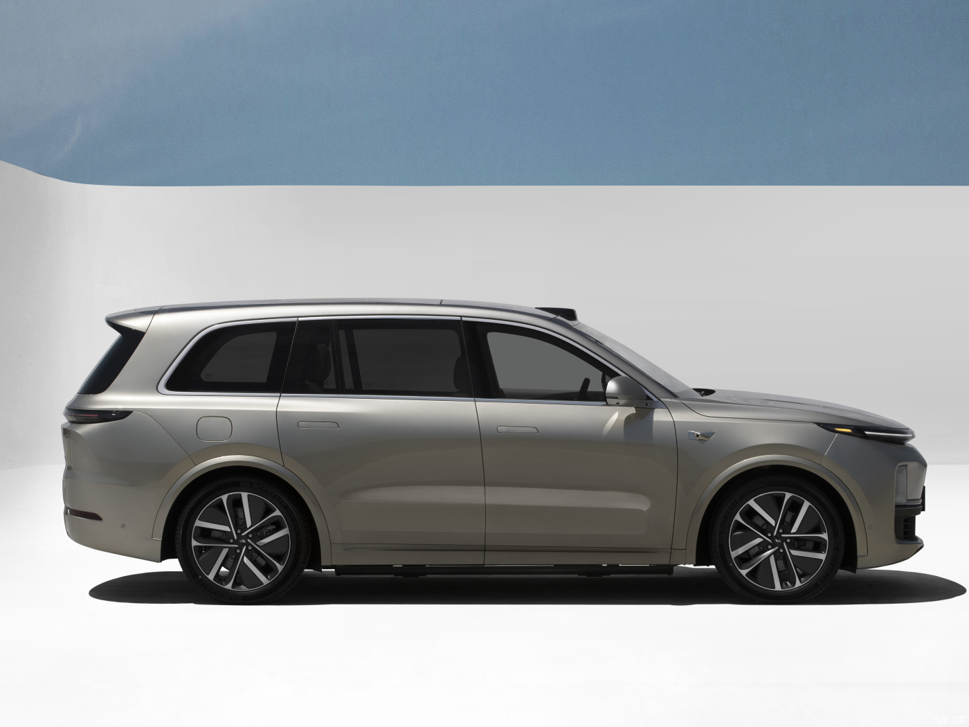 Max Speed 180 Km/h Extended Range Version Lixiang One High Speed Electric Utility Vehicle lixiang l9 Automobile 2023 Adult