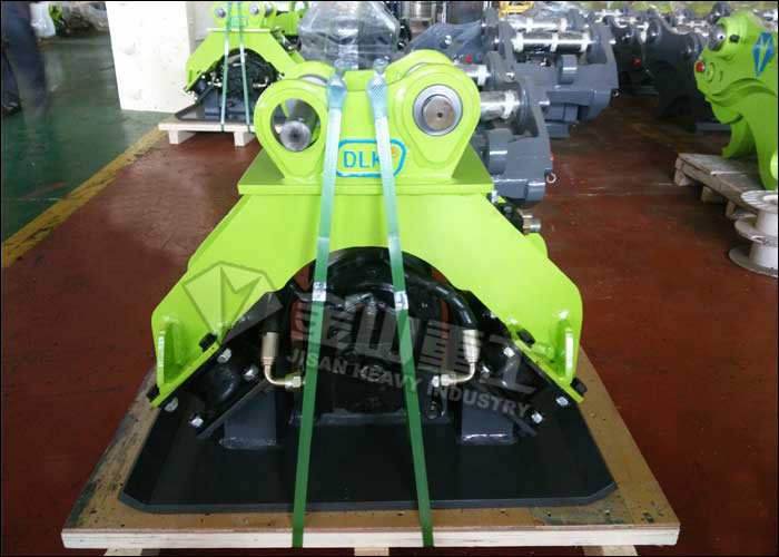 Small Stone Hydraulic Plate Compactor , Hydraulic Compactors For Excavators IHI