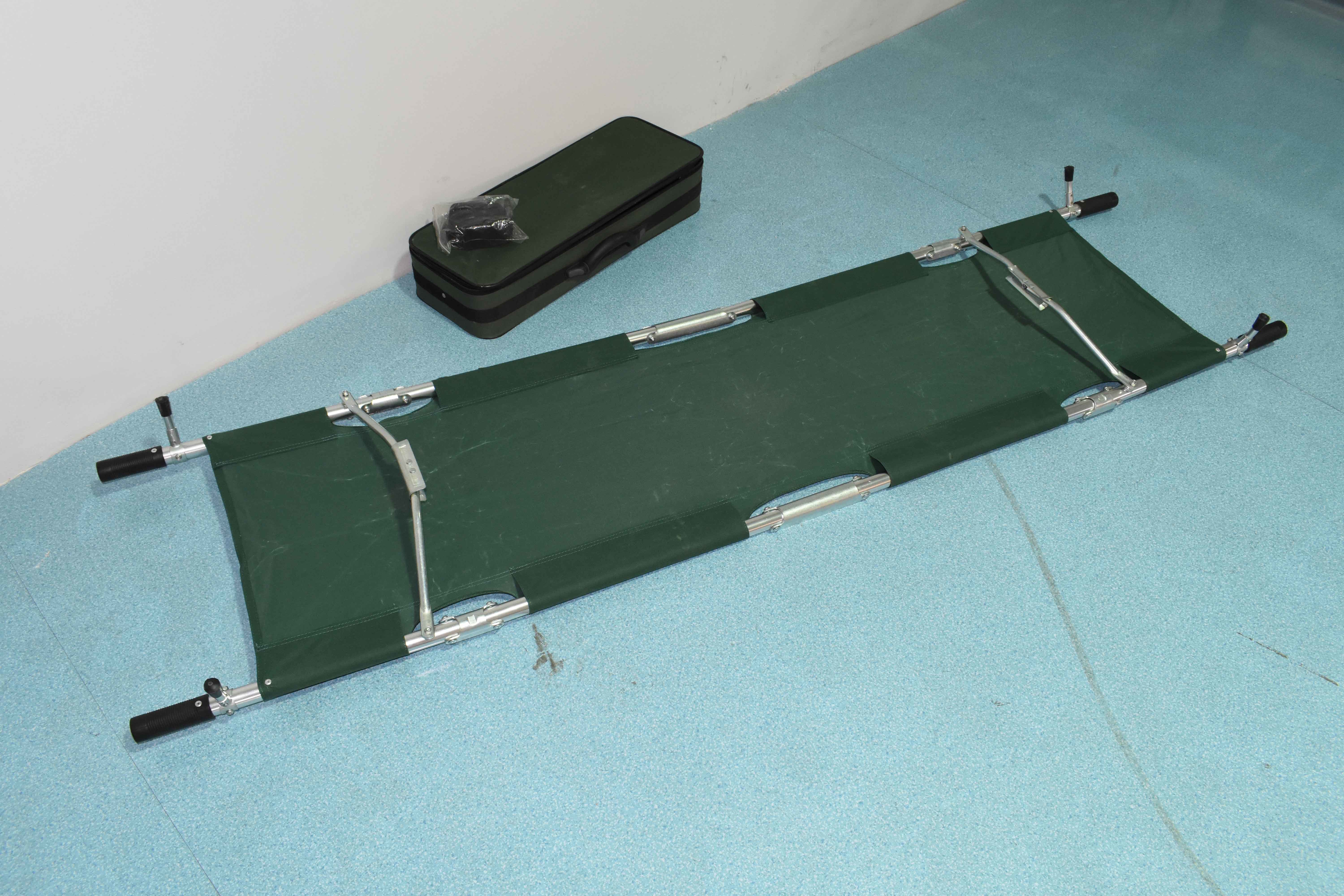 4 Folding Medical Stretcher 214 X 55 X 12cm 159kg For Emergency Rescue