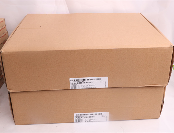 6ES7 332-5HD01-0AB0/153-2AA02-0XB0/323-1BL00 SIEMENS analog output module