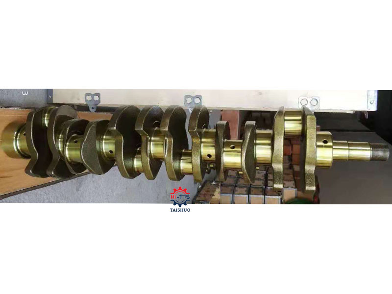 Excavator Engine Parts Crankshaft EX200-1 6BD1 6BD1T 112310-4070