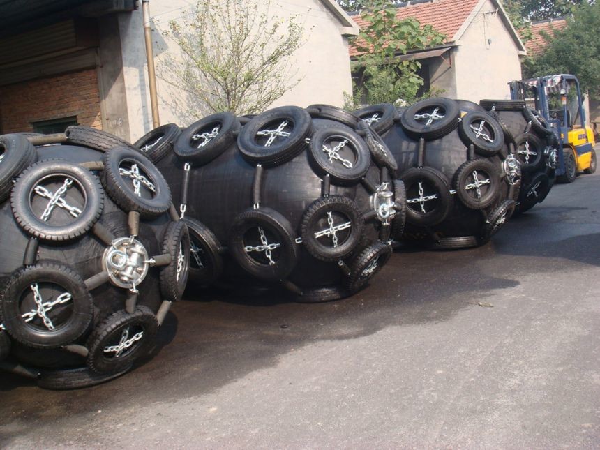 50Kpa Pneumatic Marine Rubber Fender 80Kpa Yokohama Floating Fender