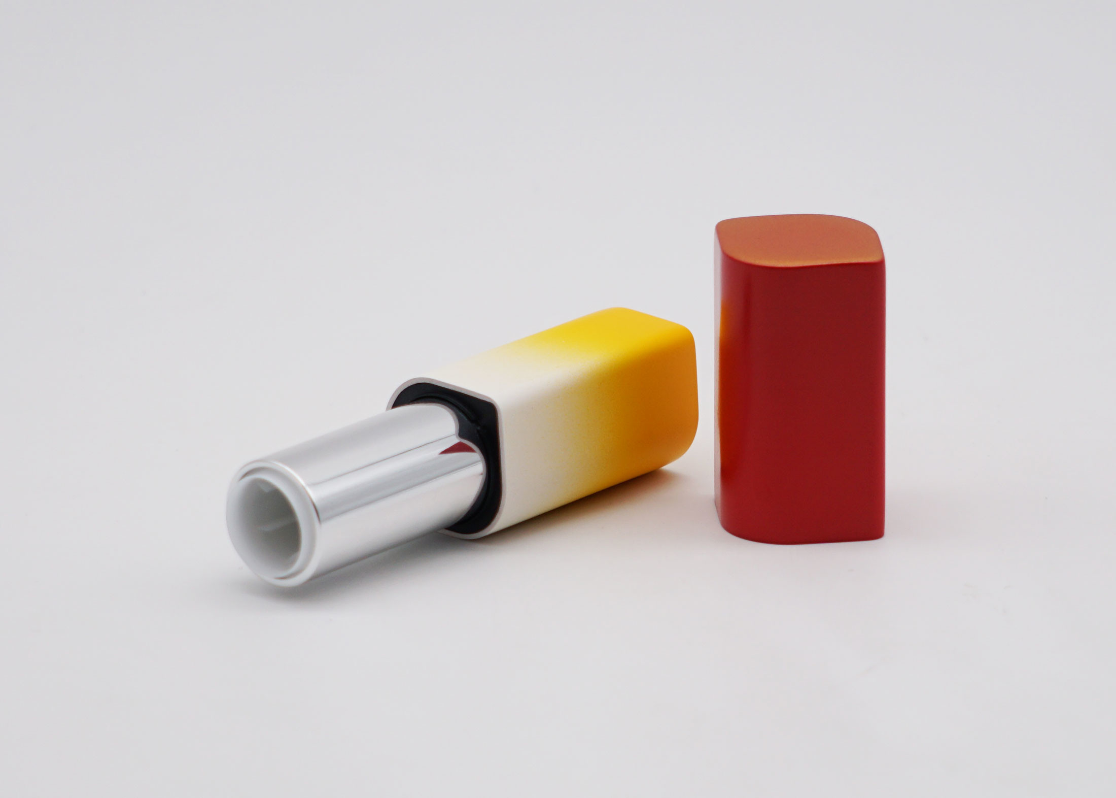 SGS Rhombus Shape Luxury Lip Gloss Containers Magnetic Type