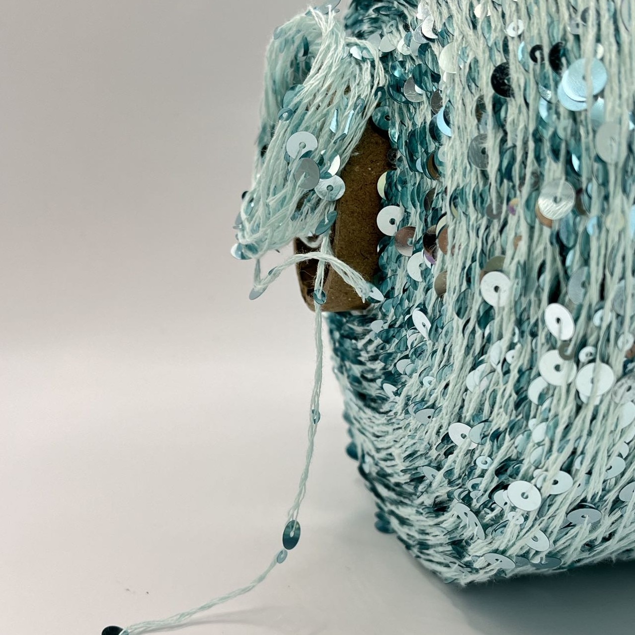 Customized 1/2.3NM Sequin Yarn Crochet Cotton Blended Yarn 55% Cotton 45% Polyester