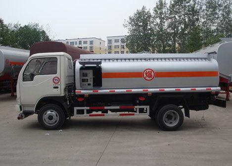 Quality 6000 liters fuel tank truck,  oil tanker truck for sale for sale