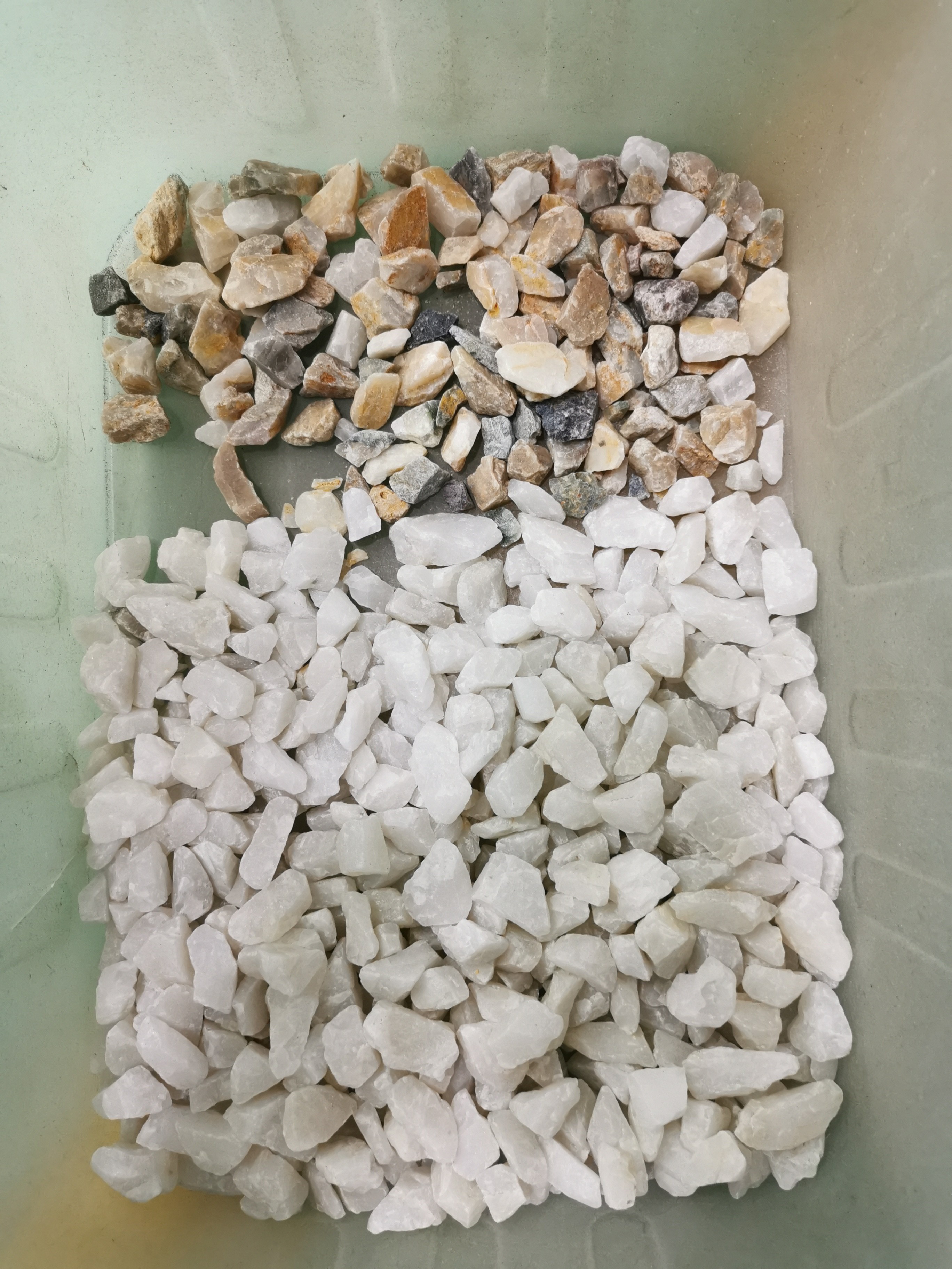 Two Layers Glass Mineral Salt Sorting Machine 8 Chutes