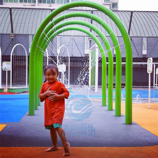 Children Water Park Water Rings Spray Toys, 4 Pieces as a set