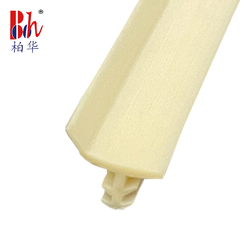Soft Rubber PVC Weather Stripping For Wooden Skirting Board 7*4mm