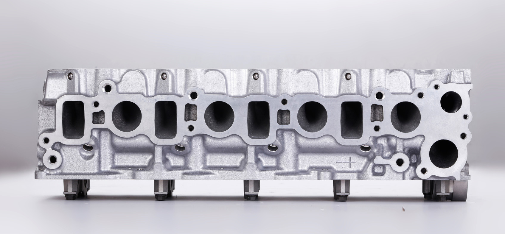TOYOTA 1KD-FTV Diesel Engine Cylinder Head 1110130050 1110130080