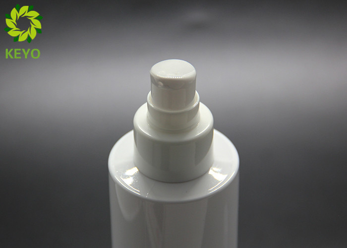 Round PET Material Body Wash Shampoo And Conditioner Bottles With White Pump Cap