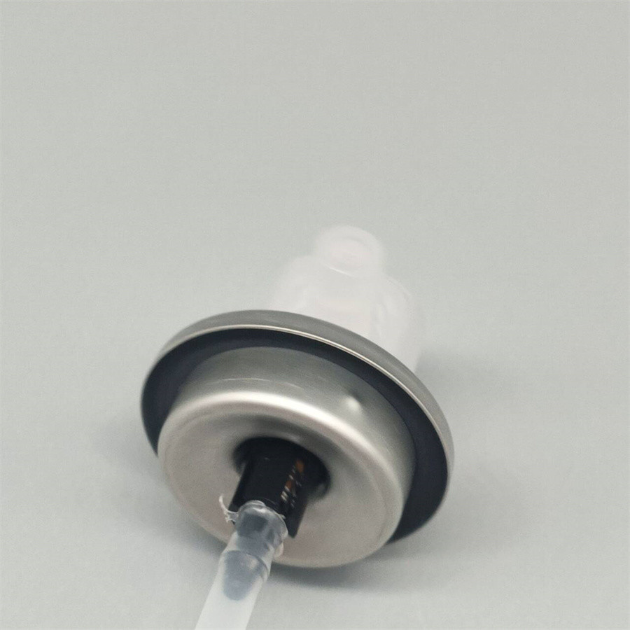 Portable Emergency Oxygen Aerosol Spray Valve for First Responders