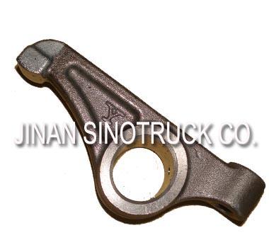 SINOTRUK HOWO PARTS:ROCKER ARM(INTAKE) 614050048