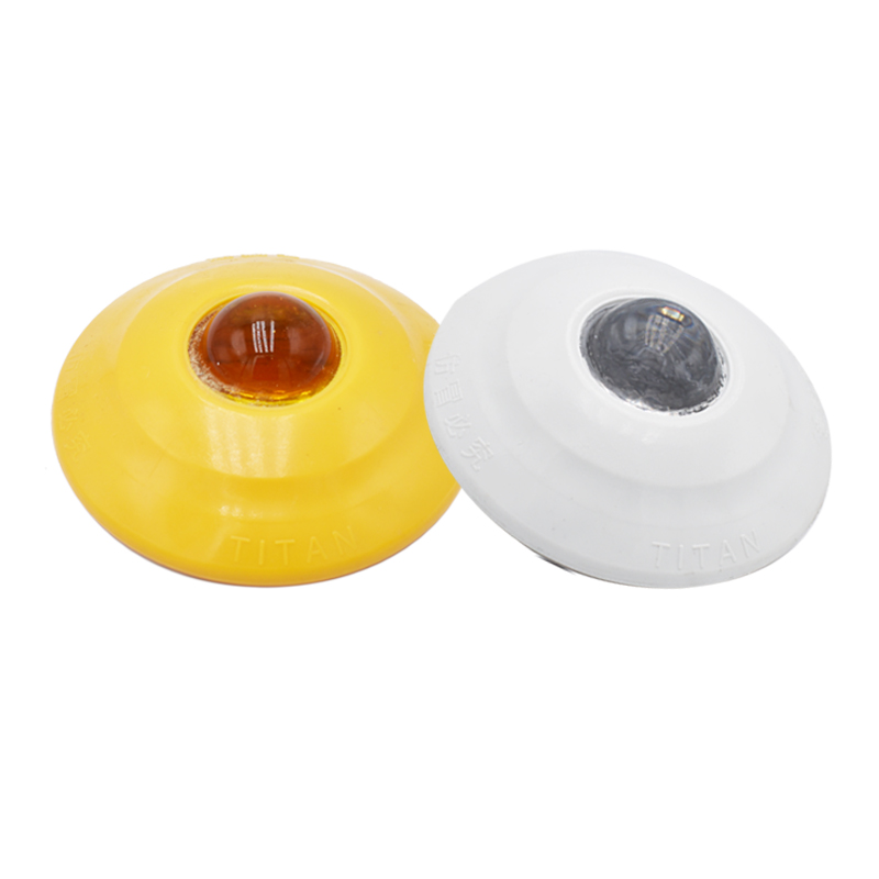 Traffic Safety Plastic Reflective Road Stud in Yellow 100X100X20mm for Traffic Safety