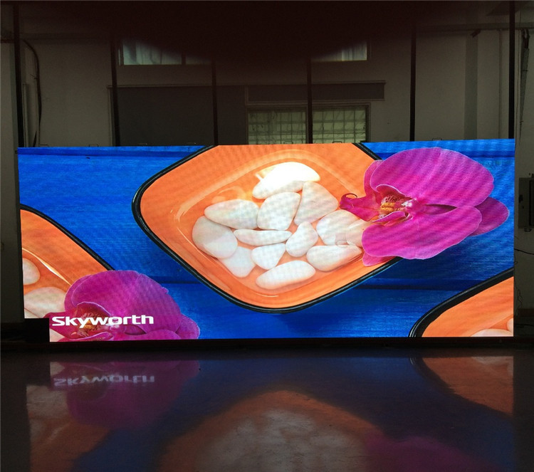 High Brightness Gray Scale 640*640mm P5 Led Indoor Screen