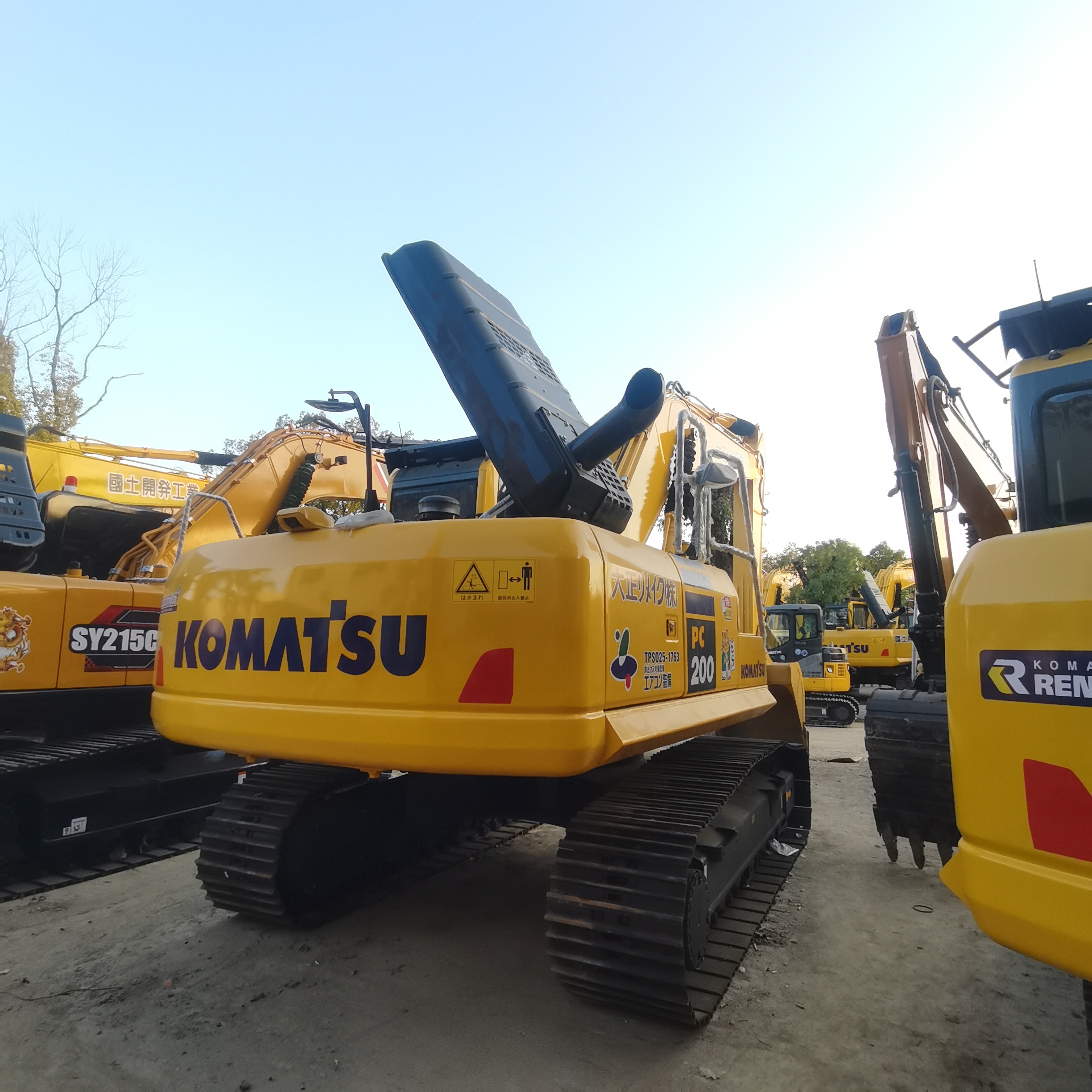Second Hand 20 Ton Hydraulic Crawler Excavator Komatsu PC200 PC220 Used Digger 2020