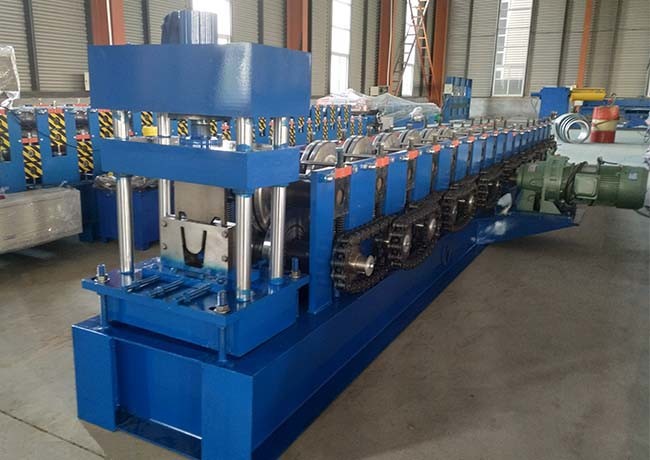 Weight 7 Tons Sheet Metal Roll Forming Machines U Shape Hydraulic Pressure 10-12MPa