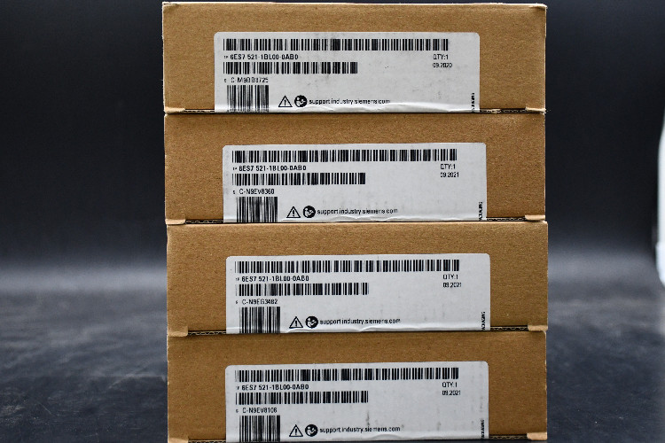 Siemens PLC Expansion Module for use with S7-300 Series, 40 x 125 x 120 mm, 5 V