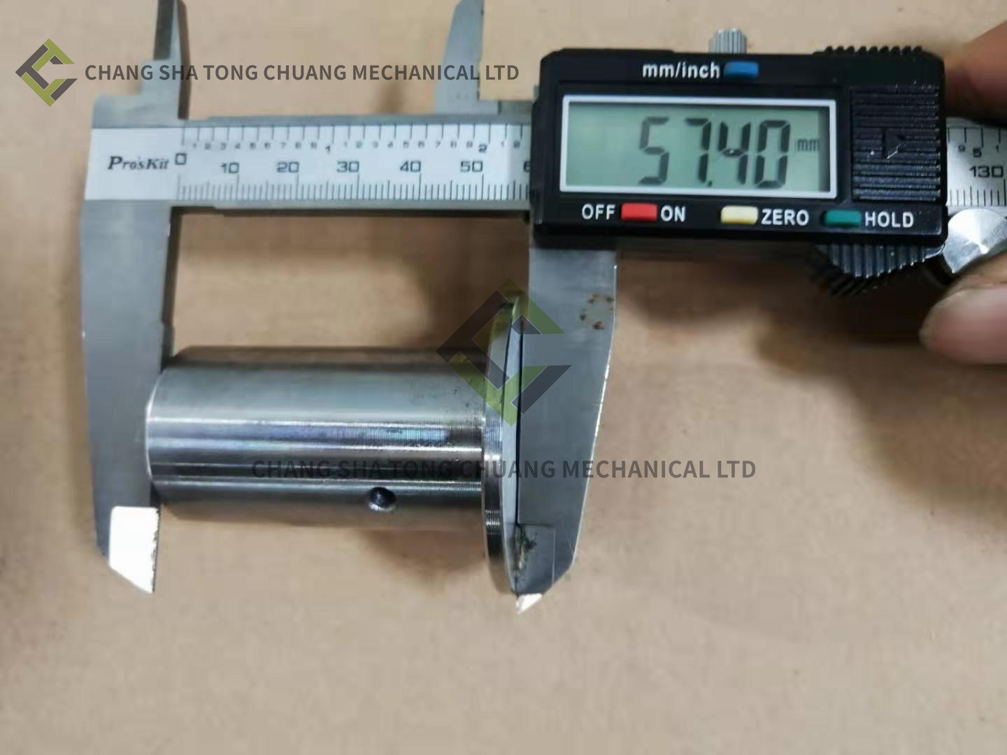 Zoomlion Spare Parts For Concrete Pump Truck Support Wheel Assy. 001614503B0130000