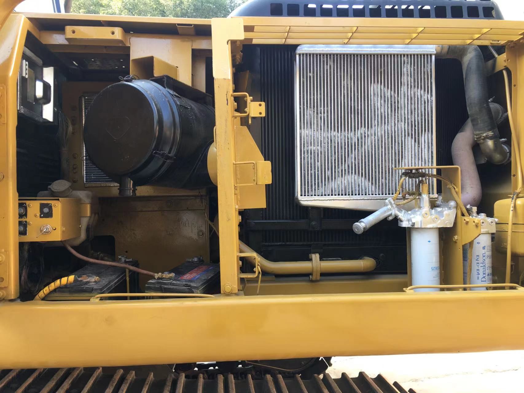 10T To 30T Used CAT Excavators With 600mm Track Width And Grapples Attachments