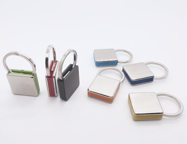 Anti Rust Metal Keychain Holder Colorful Snap Hook Keychain Square Plastic