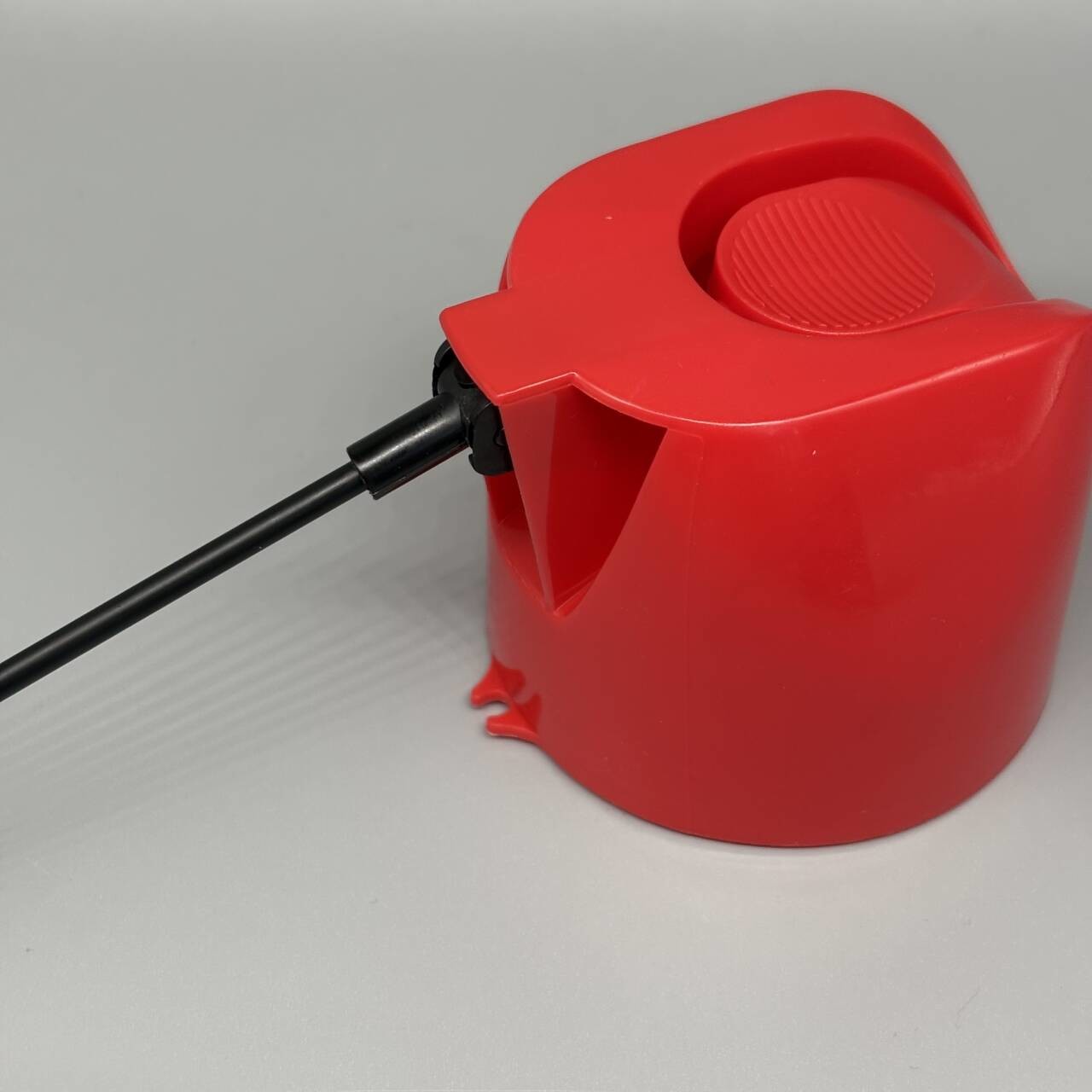 Professional Grade 65mm Insecticide Cap for Farmers with Efficient Dispensing