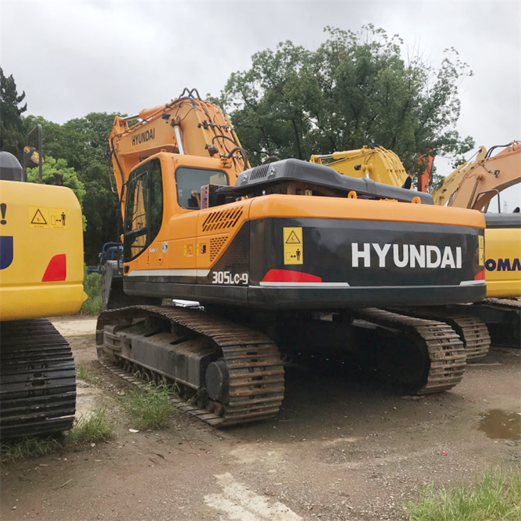 Shanghai Used Hyundai 305LC-9 Excavator with Original Hydraulic Valve and Performance