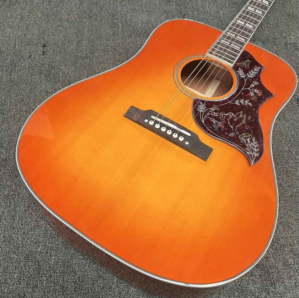 Custom 41 Inch Hummingbird Gibson Style Acoustic Guitar in Heritage Cherry Sunburst