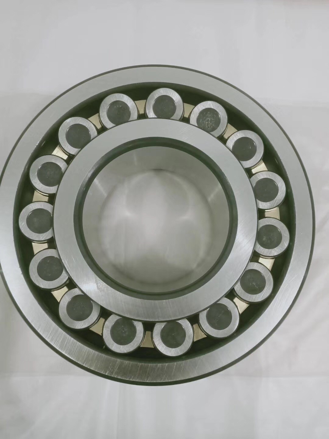 Rubber Seals Ultra Low Friction Bearings , Double Row Roller Bearing 22209MB