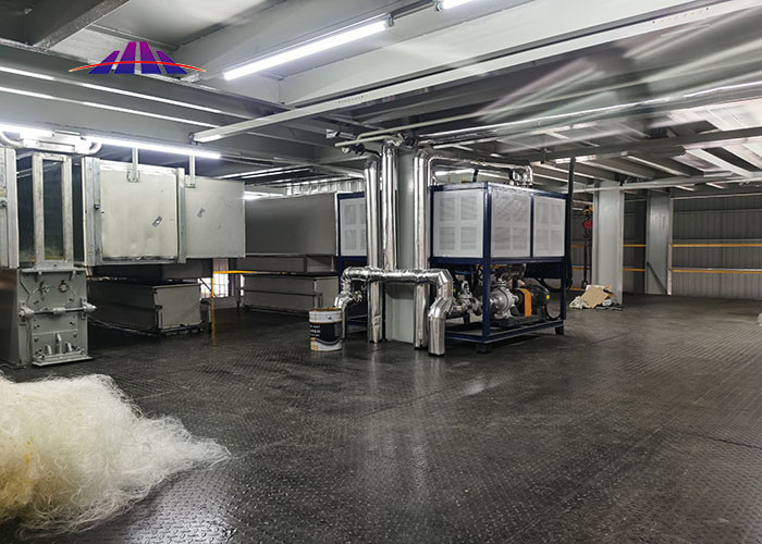 Overseas Service Available Smms Spunmelt Spunbond Polypropylene Nonwoven Textile Machin Non Woven Fabric Production Line