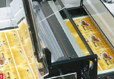 Solvent Free PUR Adhesives Film Laminating Machine SUNFLOWER SF-102