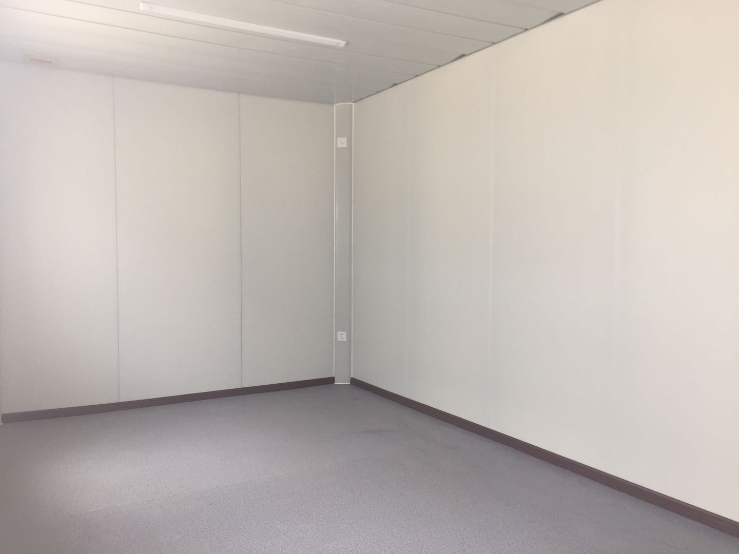 2.5mm Modular Container House Tiny Prefabricated Modern For Smart Home