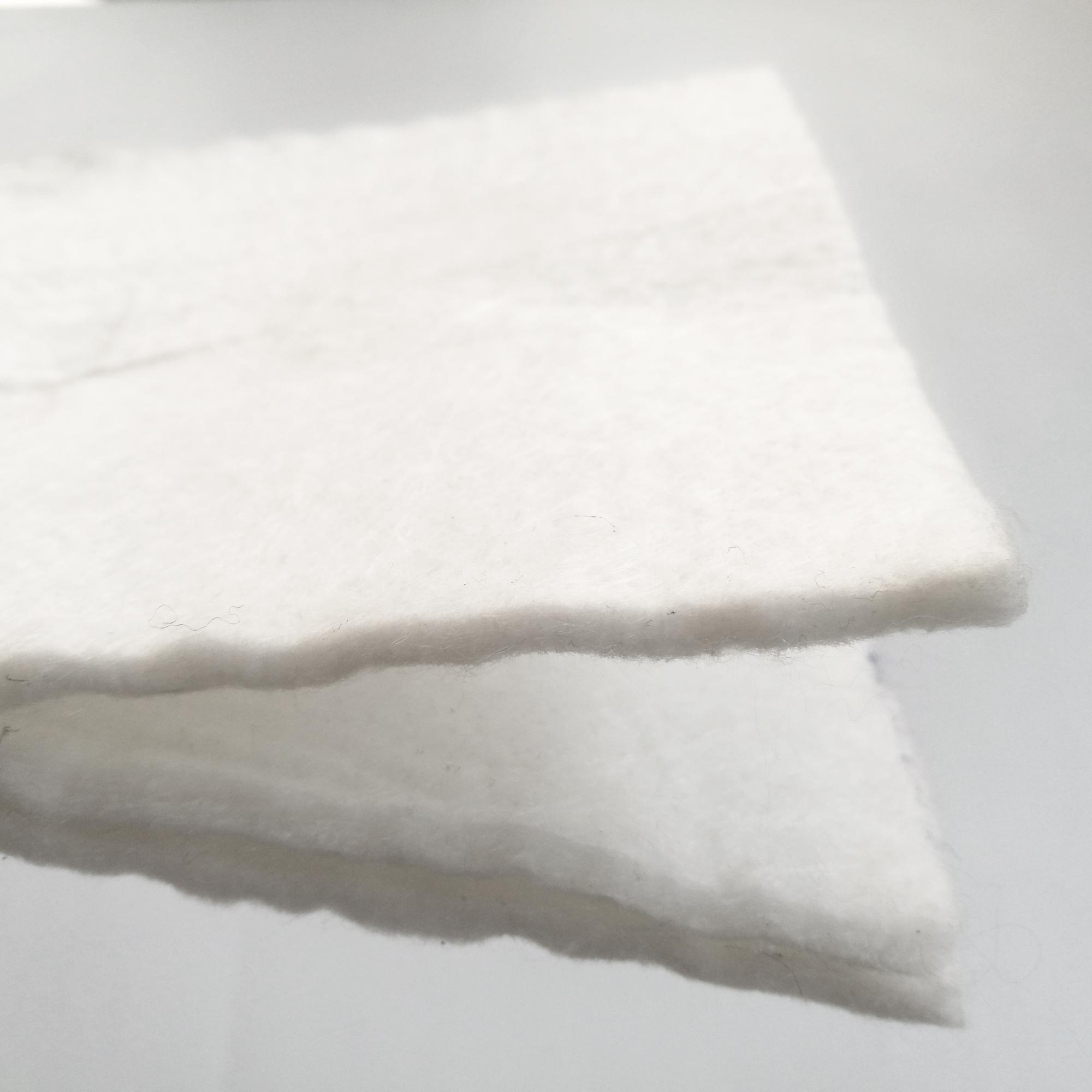 Polyester Nonwoven Geotextile 250gsm Needle Punched Fabric Long Fiber Short Fiber 400g