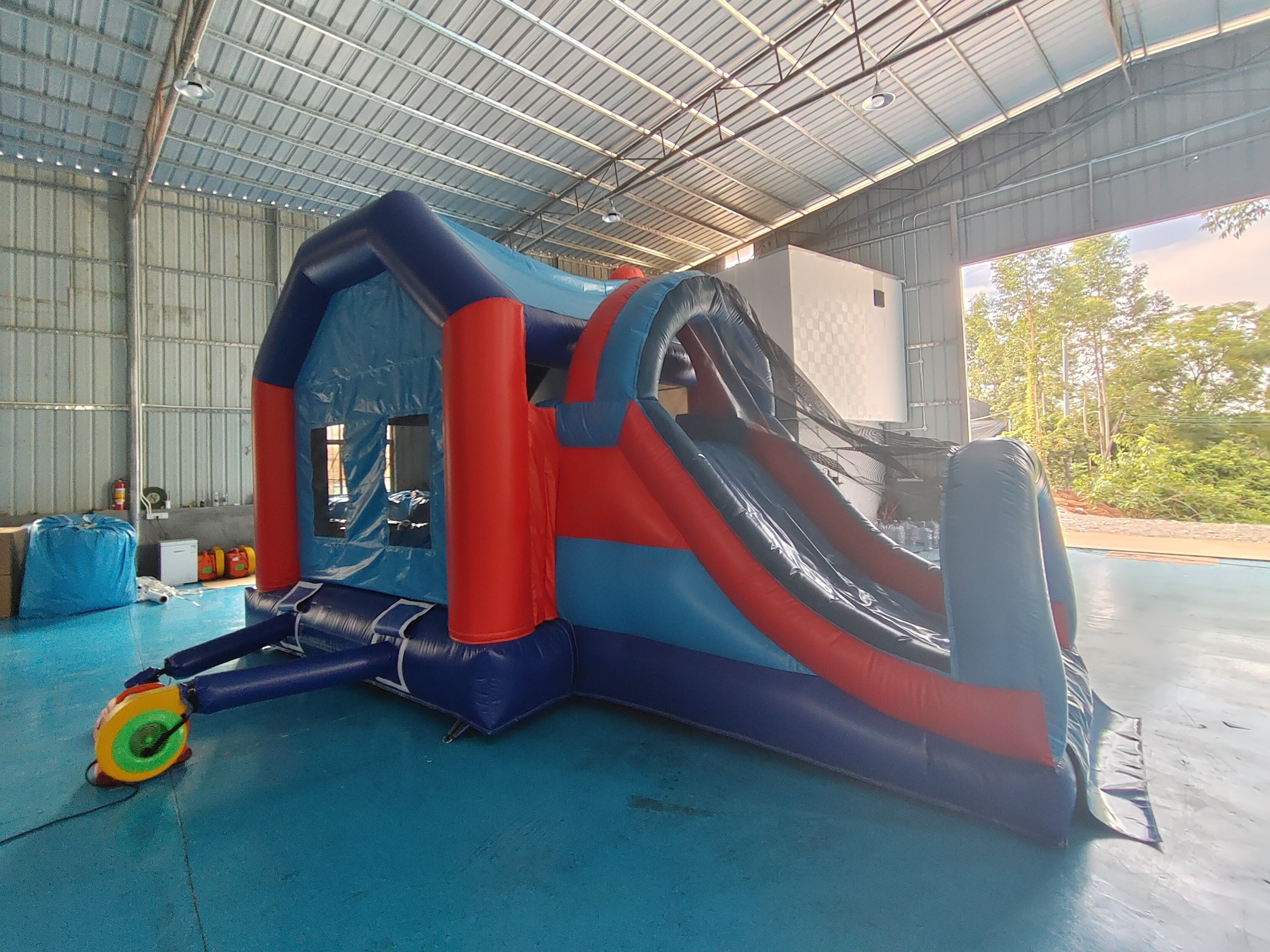 Manufacture Bouncy Castler Inflatable Bouncer Combo With Slide SpidermMan Castle