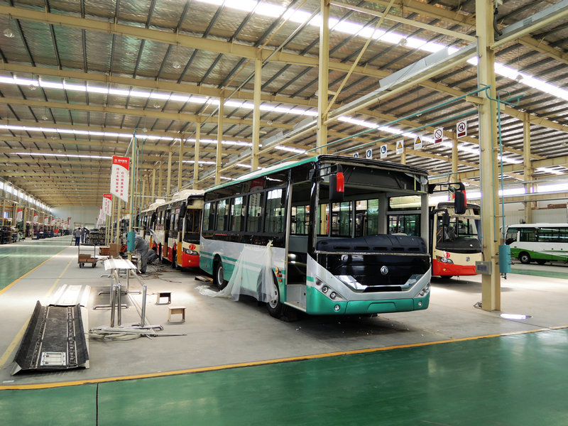 Euro3 With AC Dongfeng EQ6850ZD3G School Bus,Dongfeng Bus,Coach Bus