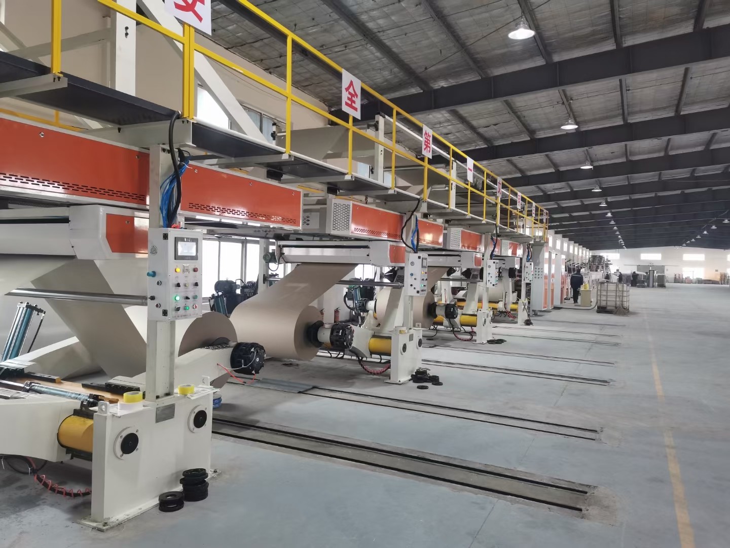 Glue Making Machine, for 2/3/4/5-ply Industry Cardboard Production Line, Hard Grey Paperboard Manufacturing Plant