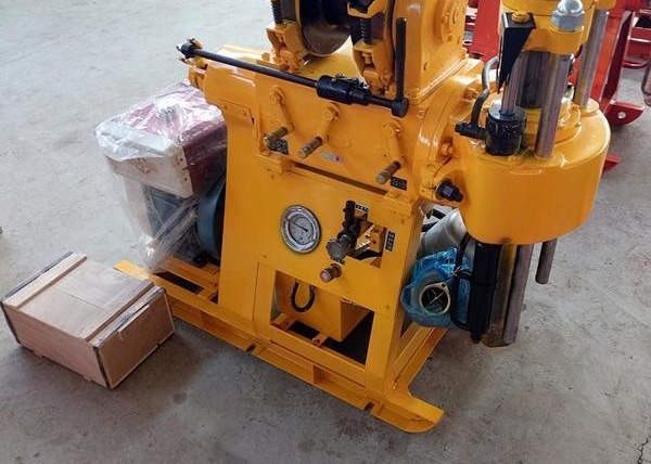 Farmhouse Lightweight Small Water Well Drilling Rigs Fifty Meters Depth