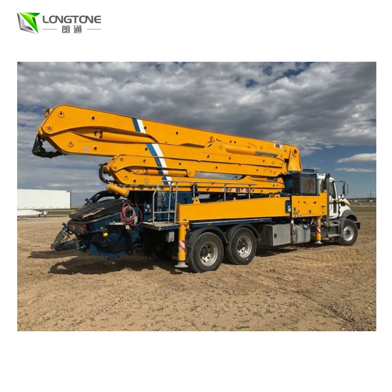 Second Hand Customized Concrete Pump Truck 700L