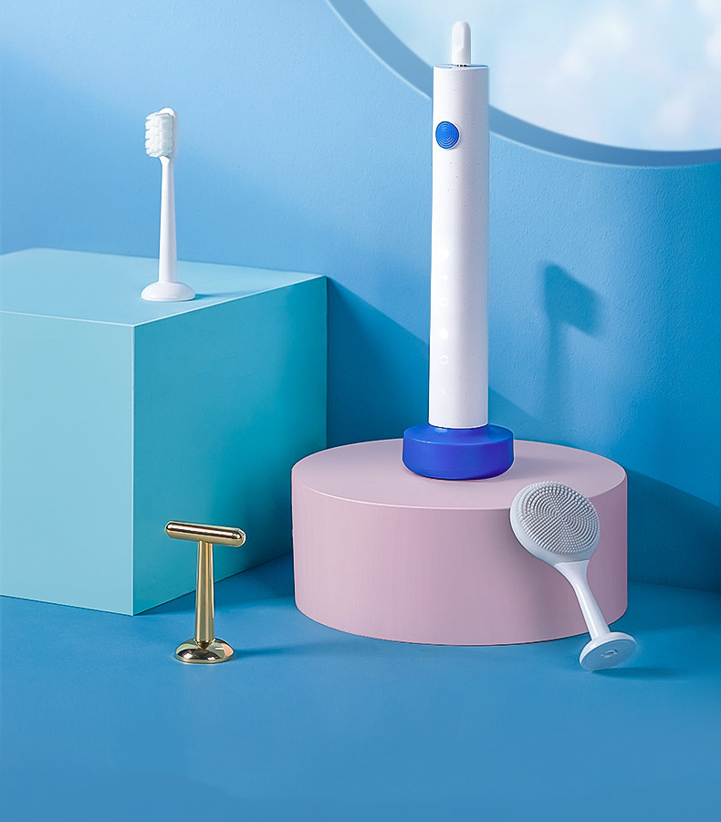 Replaceable Heads 3 In 1 Ultrasonic Electric Toothbrush