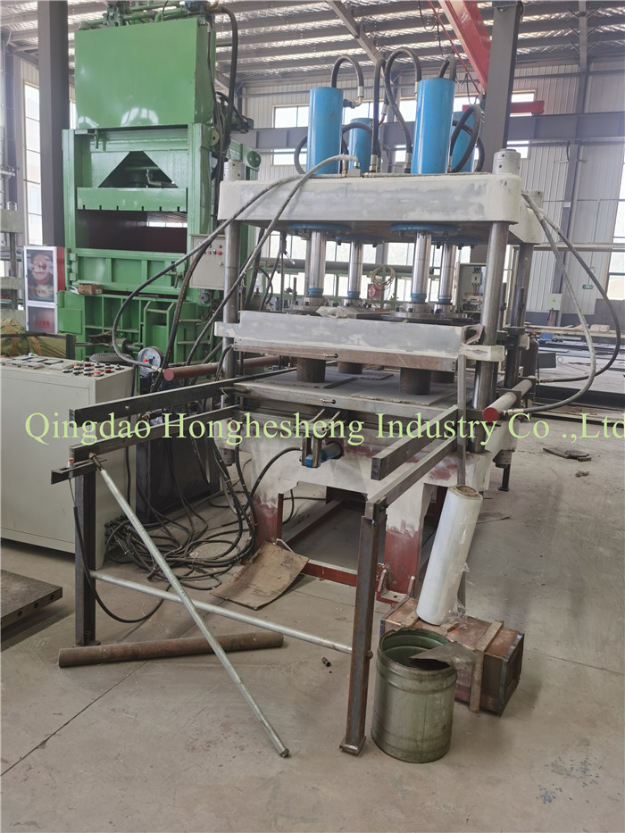Outdoor Playground Rubber Vulcanizing Equipment 1100*1100mm 12kW