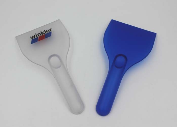 Long Handled Car Ice Scraper With Handle For Giveaways In Supermarket / Shop