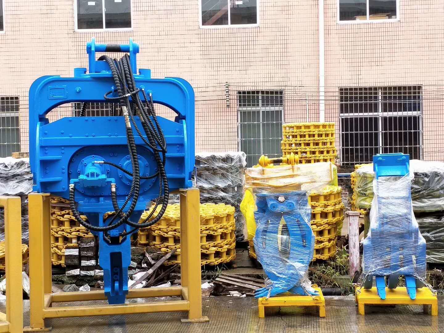 20 Ton Excavator Pile Hammer Driver Attachment 1.2m3 Loading Capacity