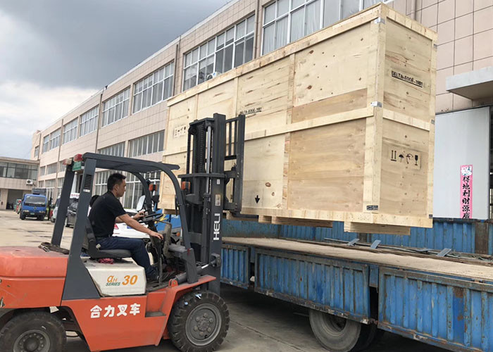 Girth Seam 2600mm 5MPa External Cylinder Seam Welding Machine