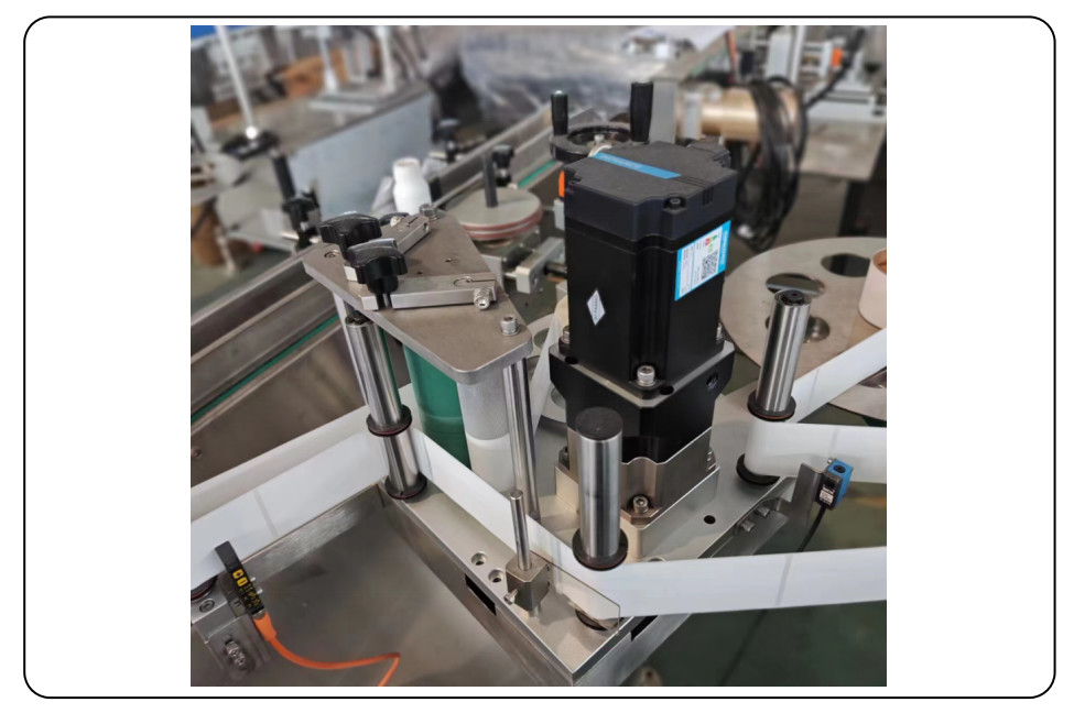 Programmable Control TN-150 Intelligent Self-Adhesive Labeling Machine