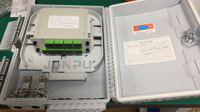 16 Core Fiber Optic Telecommunication Distribution Box / FTTH External Terminal Box
