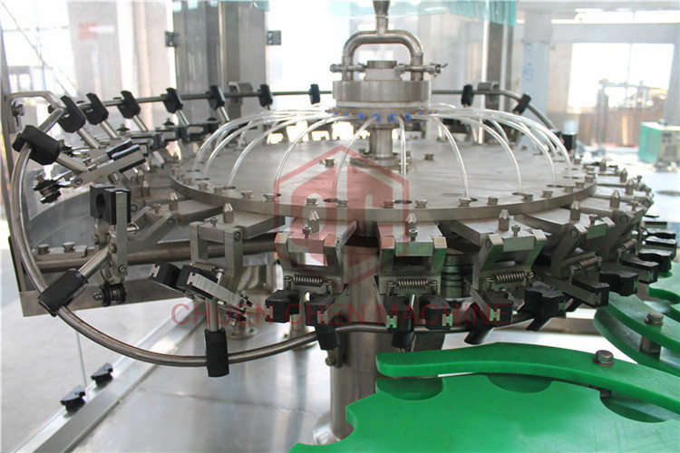 Isobaric Carbonated Drink Filling Machine Glass Bottle Filling Line
