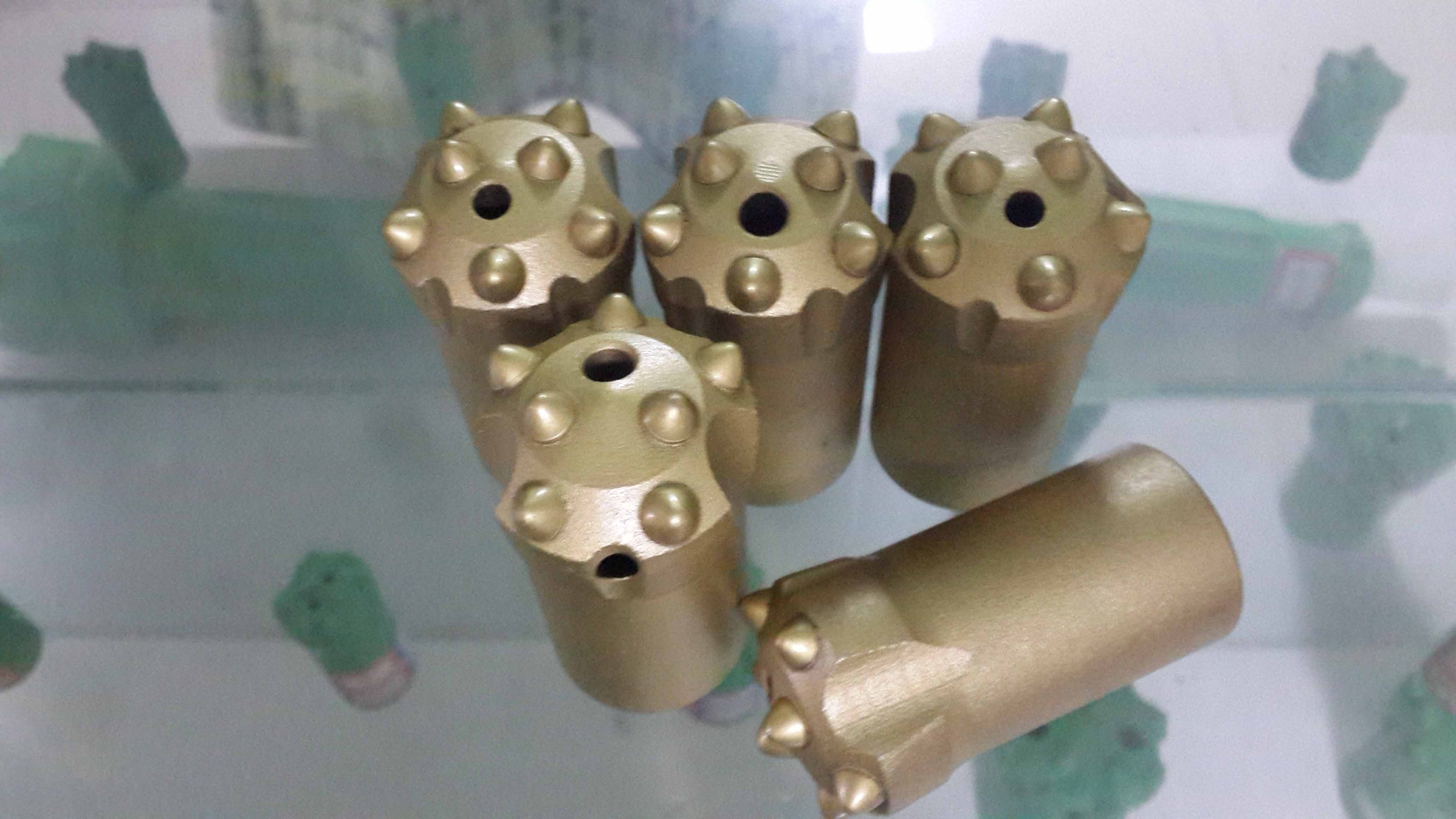 Long Skirt Taper Button Bit 12 Degree 34mm 38mm Used In Drifting And Tunneling
