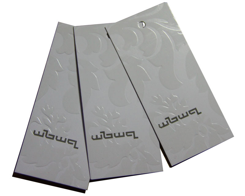 Matt Coated Personalized shape Hang Tags 8.5 cm x 4.5cm For Garments